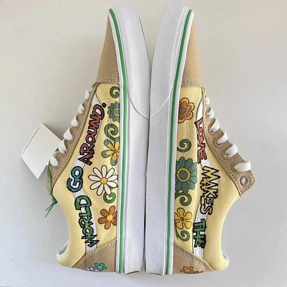 VANS Old Skool x SESAME STREET ELMO Sneakers Shoes Size Men's 9 / Women's 10.5 - Picture 4 of 11